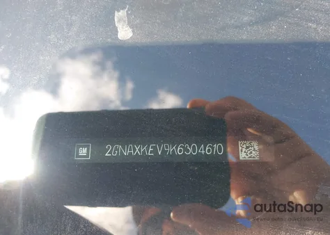 2019 Chevrolet Equinox Lt z USA, uszkodzony, nr VIN 2GNAXKEV9K6304610